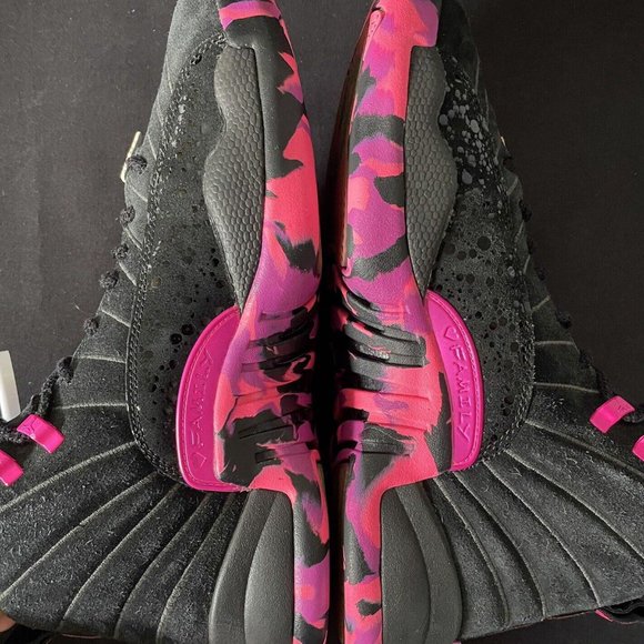 Athletic_Shoes